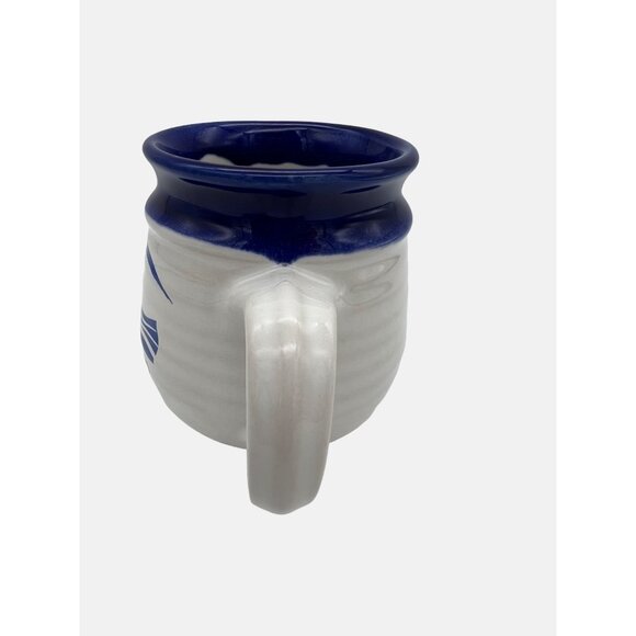 M.V. Sea Bird Stoneware Mug With Blue Rim & Bird Design National Geographic 4" - Picture 4 of 6